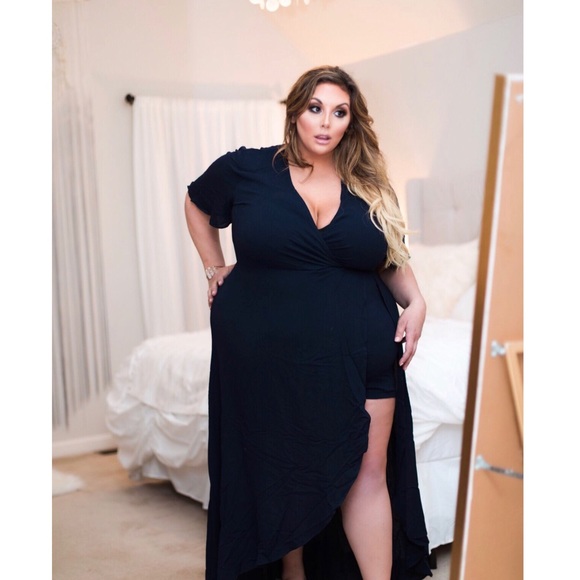 Plus Size ‘Empress' Maxi Romper - Picture 7 of 8